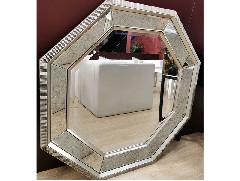 仿古镜厂家：镜子的使用和储存注意事项